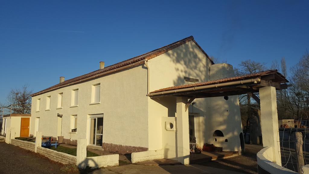 فندق Saint-Hilaire-le-Vouhisفي  Domaine De L'Etanchet المظهر الخارجي الصورة
